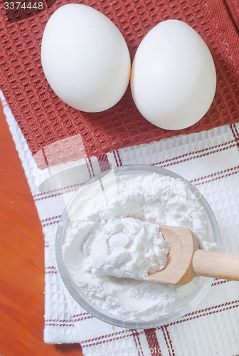 Image of cottage and eggs