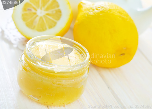 Image of honey and lemons