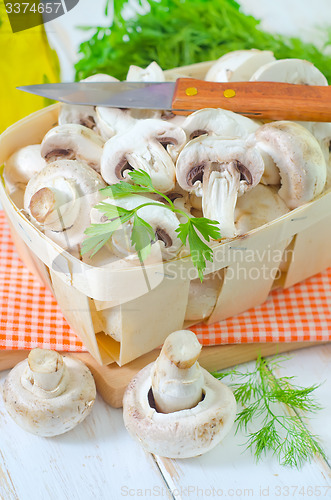 Image of raw mushroom