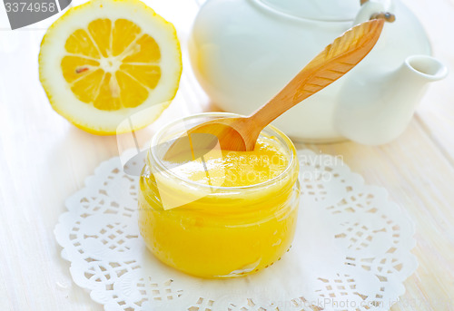 Image of honey and lemons