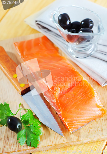 Image of raw salmon