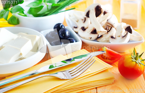 Image of ingredients for lasagna