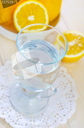 Image of water with lemons