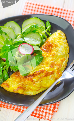 Image of omelette with salad