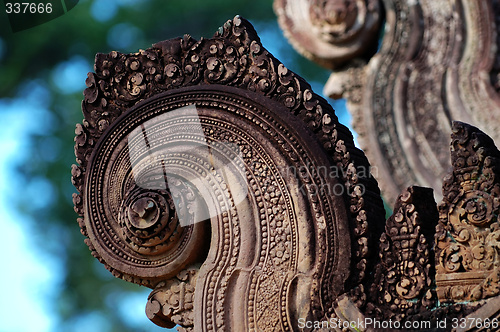 Image of Carving of gopura at Banteay Sreiz, Cambodia
