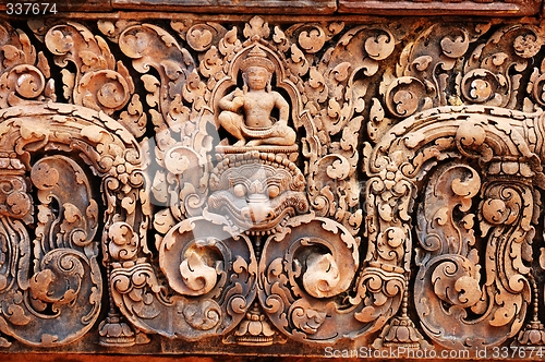 Image of Carving of gopura at Banteay Sreiz, Cambodia