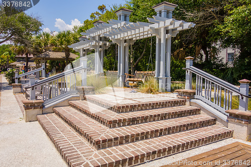 Image of trellis design canopy details