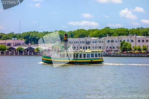 Image of savannah georgia waterfront scenes