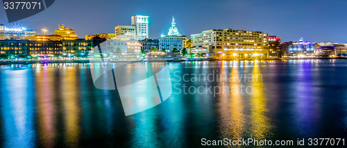 Image of savannah georgia waterfront and street scenes 