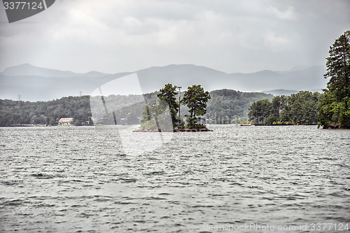 Image of relaxing on lake keowee in sout carolina