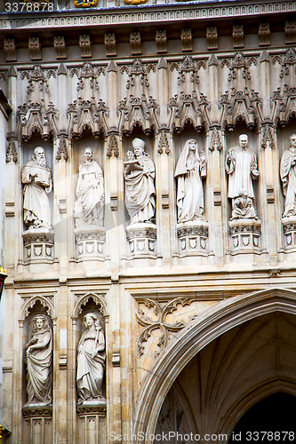 Image of historic   marble and statue in o  city of london  