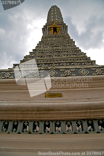 Image of  thailand  bangkok in  rain   abstract cross colors roof  