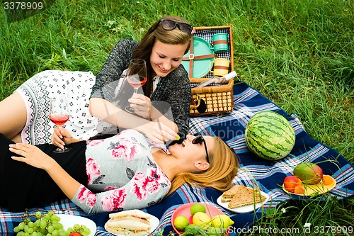 Image of Best friends having a picnic