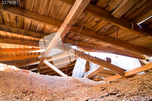 Image of house with the collapsed roof