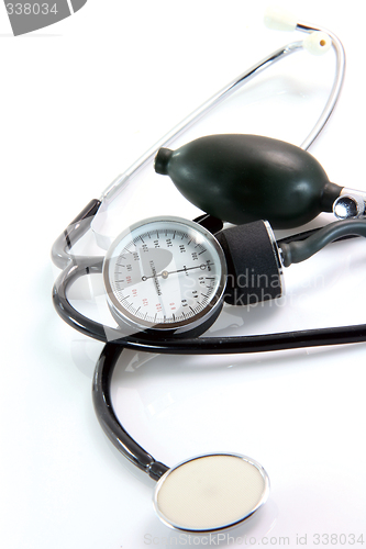 Image of sphygmomanometer phonedoscope