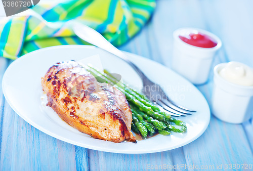 Image of chicken with asparagus