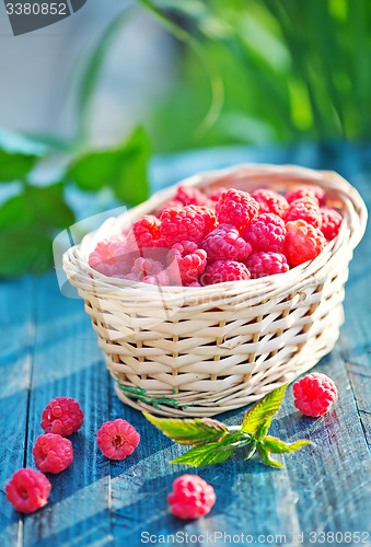 Image of fresh raspberry