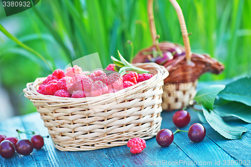 Image of fresh raspberry