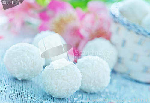 Image of coconut balls