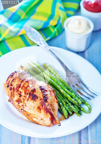 Image of chicken with asparagus