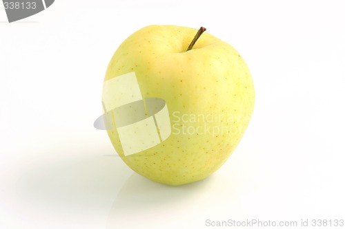 Image of yellow apple