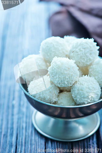 Image of coconut balls