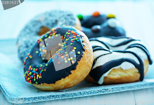 Image of donuts