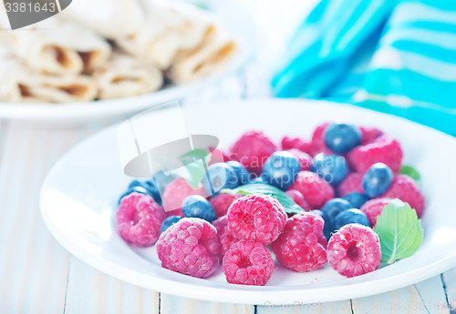 Image of fresh berries