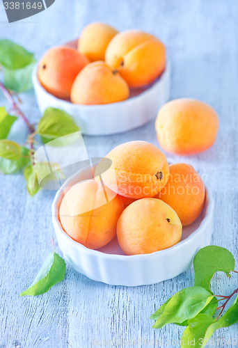 Image of apricots