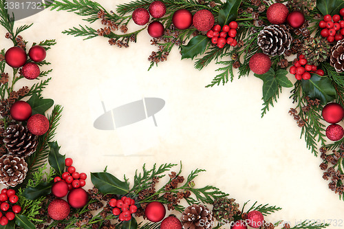 Image of Baubles and Floral Border