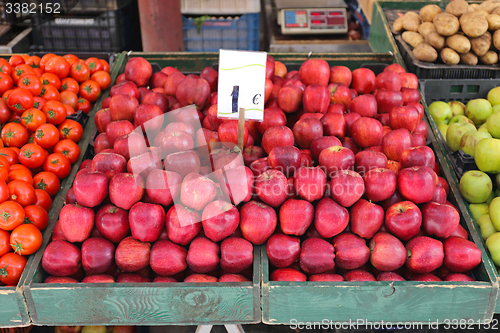 Image of Red Apples
