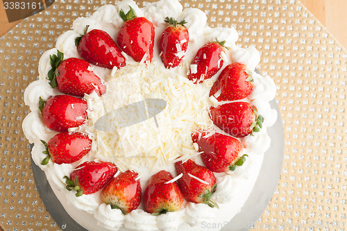 Image of White Chocolate Strawberry Cake