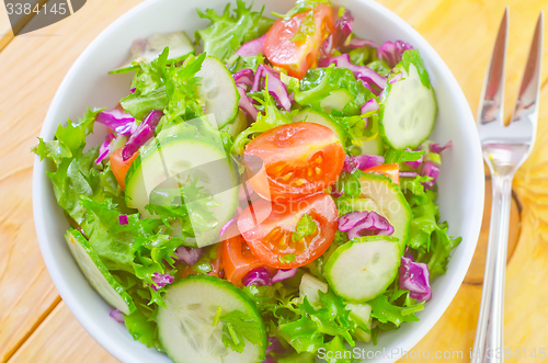 Image of fresh salad