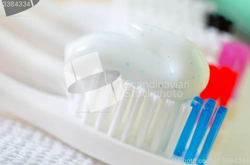 Image of toothbrush