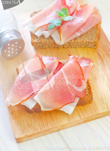 Image of sandwich with ham