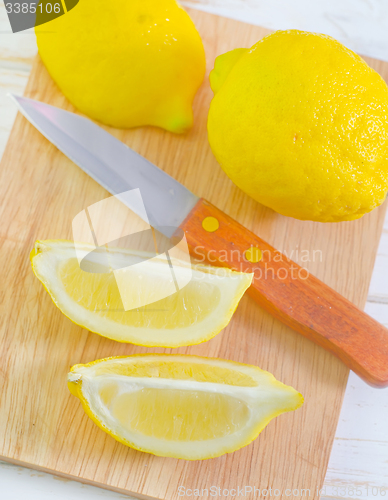 Image of fresh lemon