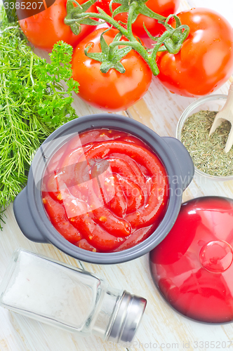 Image of tomato sauce