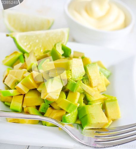 Image of salad with avocado