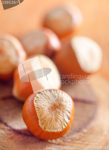 Image of hazelnuts