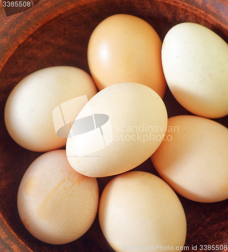 Image of raw eggs