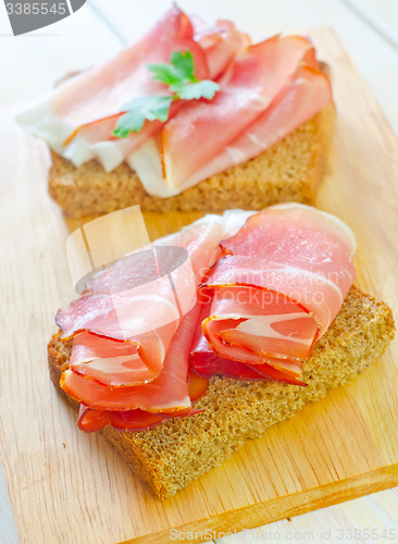 Image of sandwich with ham