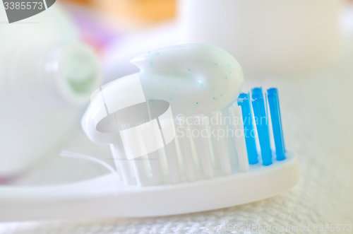 Image of toothbrush