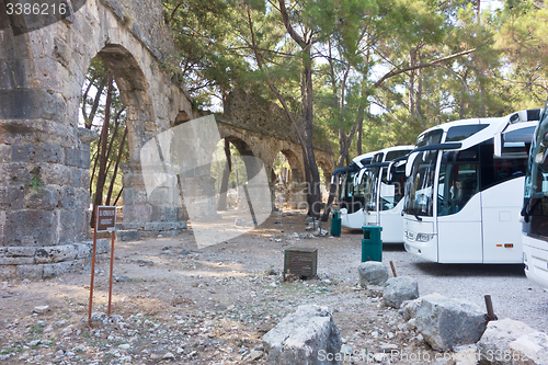 Image of buses in Phaselis