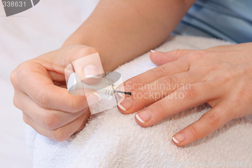 Image of women's hands