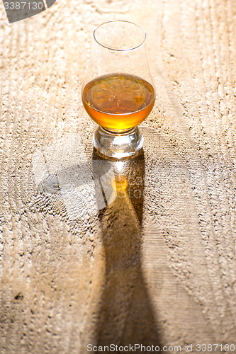 Image of Whisky with sun shadow