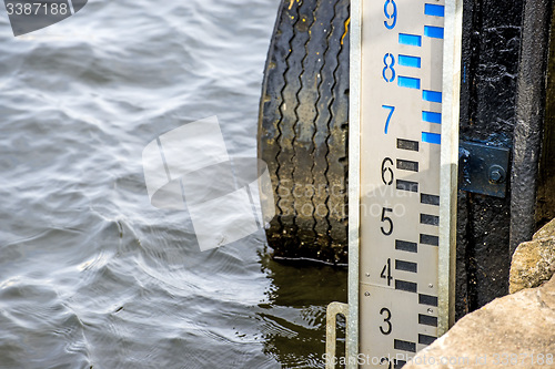 Image of Stream gauge of the seaport of Ustka, Pola