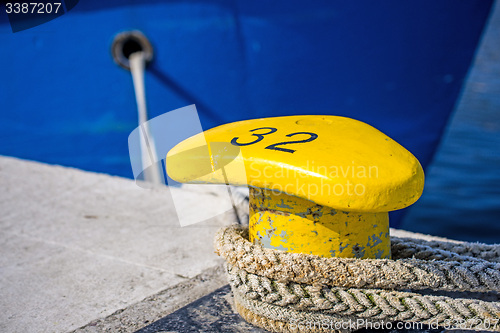 Image of Mooring line of a trawler