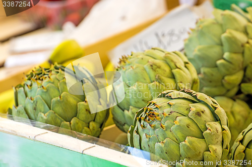 Image of artichoke  at a farmer market in France