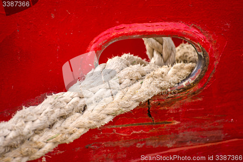 Image of Mooring line of a trawler