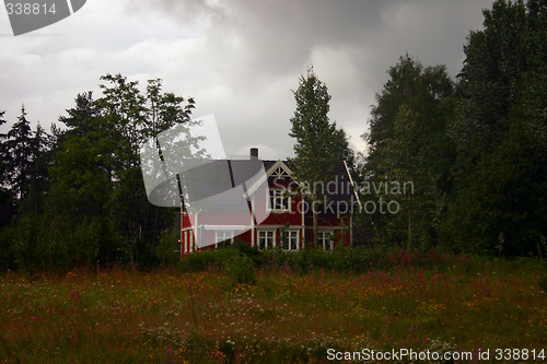 Image of red old Norwegian house